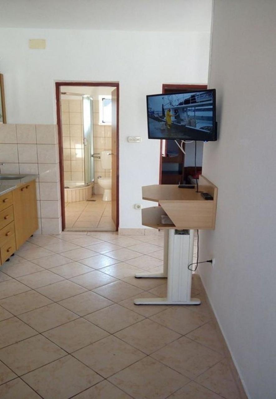 Apartment Slaven Vinišće Eksteriør billede
